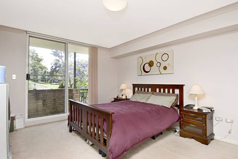 Now this is different! Picture 2