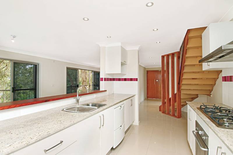 Executive Residence on 2,274sqm block, Add Your Touches Picture