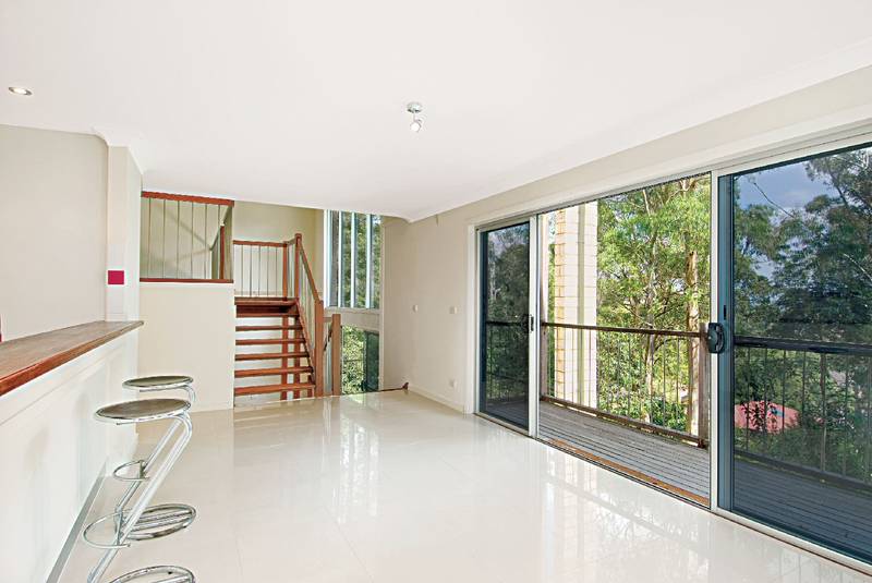 Executive Residence on 2,274sqm block, Add Your Touches Picture