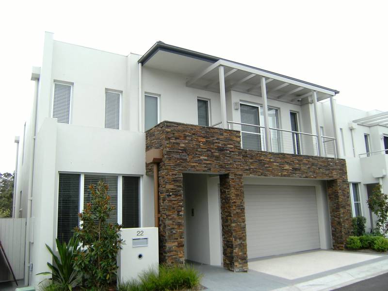 Fantastic near new 3 bedroom home offering quality inclusions throughout. Picture 1