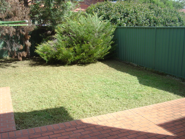 Three bedroom duplex in cul-de-sac location. Picture