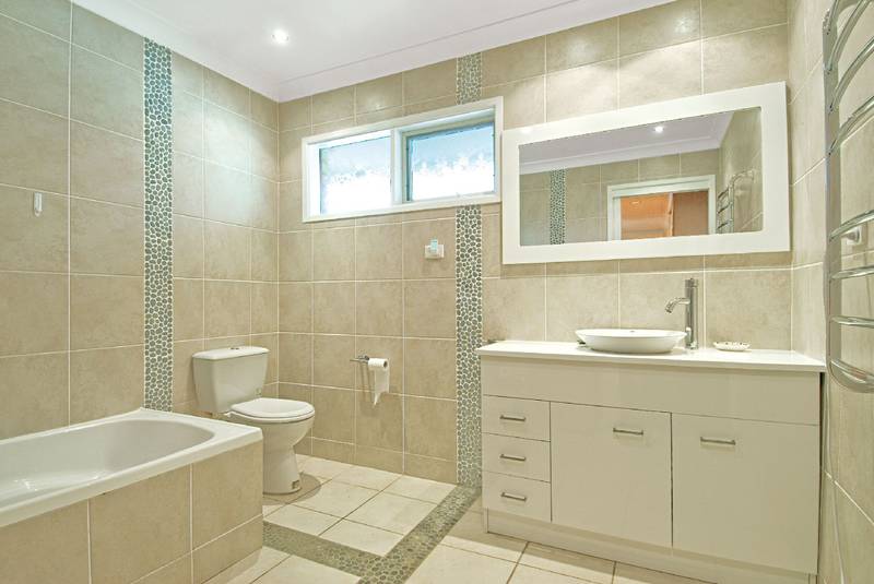 Affordable Entertainer Picture 2