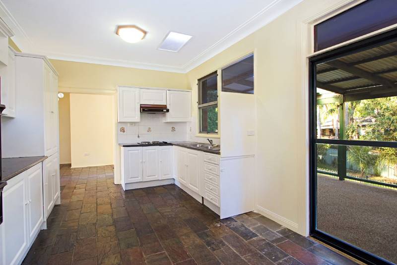 POSITION -
POSITION -
POSITION Picture 2