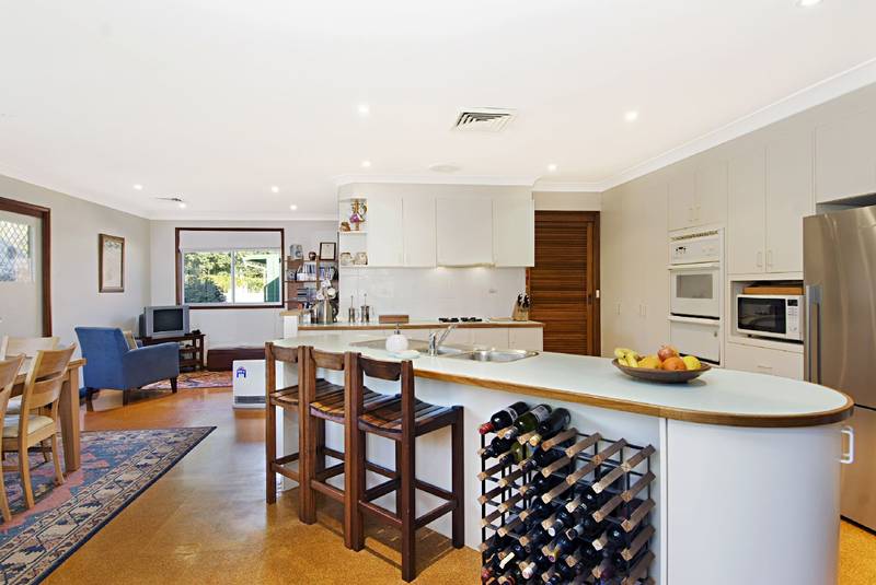 SURROUND YOURSELF IN COMFORT Picture 2