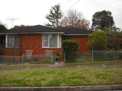 Three bedroom home, Picture