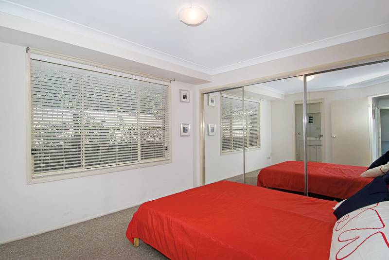 MASTERTON MAGIC with AMAZING SPACE Picture 3