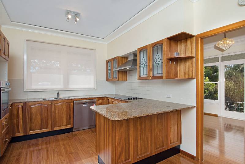 IMMACULATE PRESENTATION Picture 2