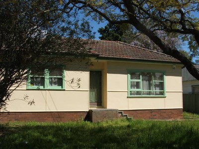 Recently painted and with near new carpet in handy location. Picture Recently painted and with near new carpet in handy location. Picture