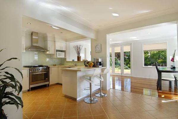 Pristine Presentation - Blue Chip Location - Constitution Hill Picture 3