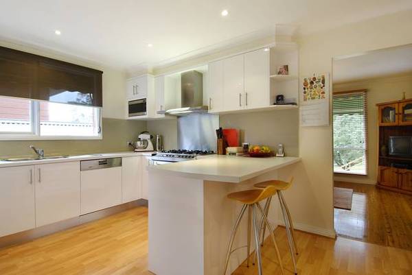 Picturesque Park Outlook Picture 3