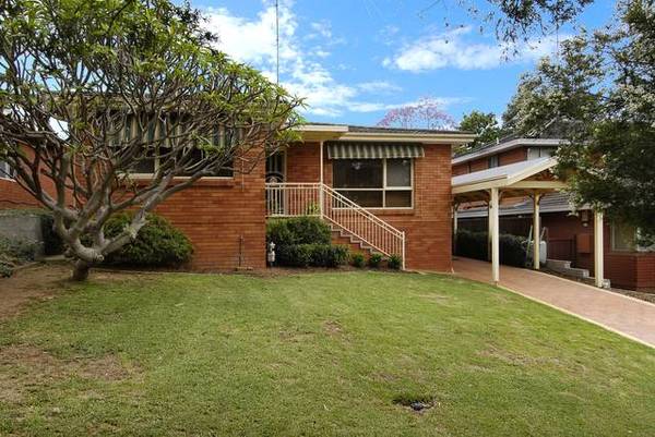 Picturesque Park Outlook Picture 1