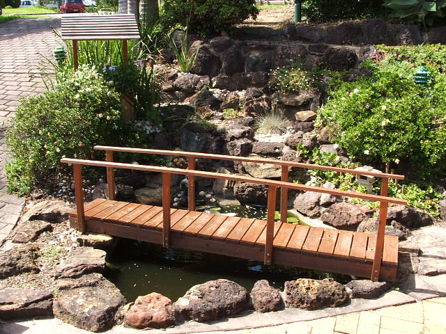 Finally the loved family home located in quiet cul-de-sac and backing onto reserve in "Crestwood". Picture 2