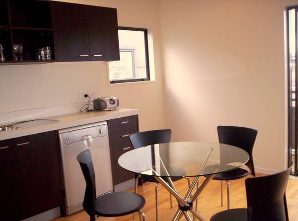 Lock-up and Leave...
Rock-up and Relax Picture 3