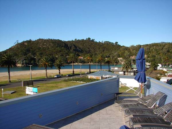 100% Pure Lifestyle Picture 3