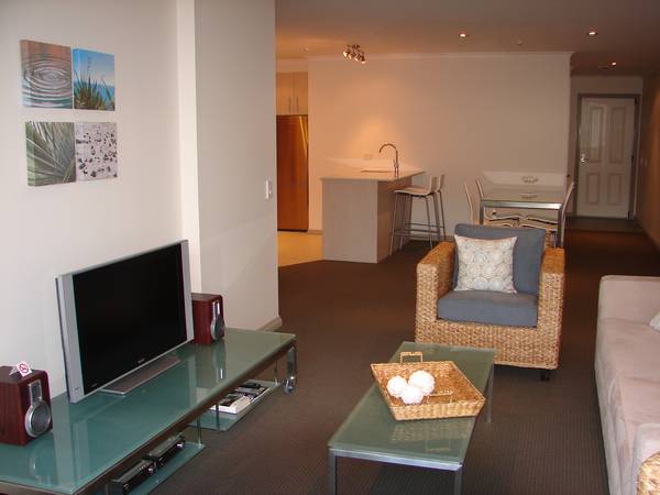 100% Pure Lifestyle Picture 1