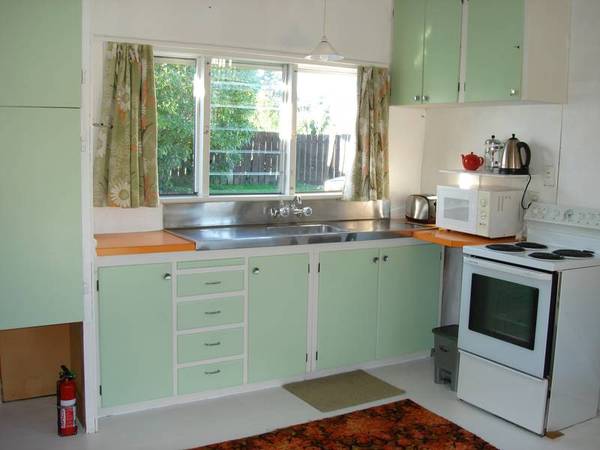 Superb Simpson's Beach:
Section, Bach... Develop! Picture 3