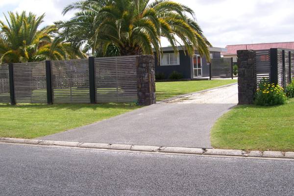 AAH The Good Old Days Picture 1