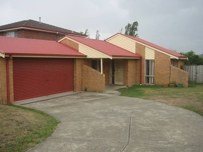 GREAT POSITION WITH NEW CARPET Picture GREAT POSITION WITH NEW CARPET Picture