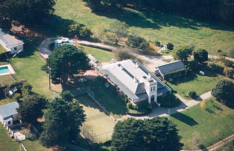 GRAND VICTORIAN MANSION ON 20 BREATHTAKING ACRES Picture 2