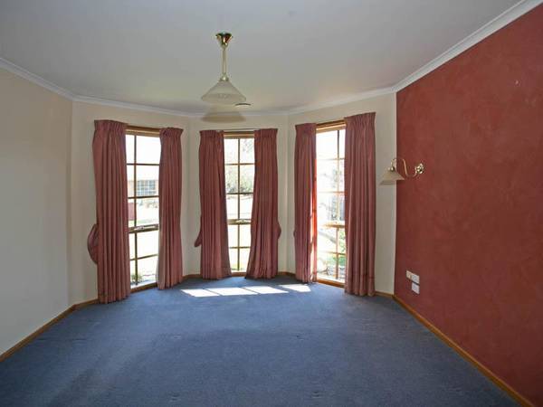 GOING, GOING, GONE! Picture 3