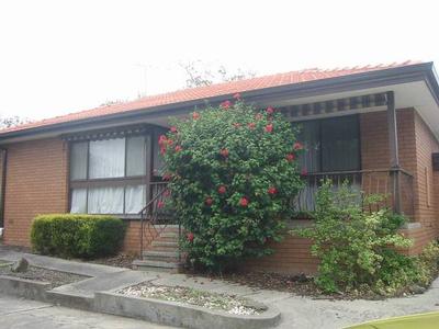 WOW - MINUTES WALK TO TOWN-UNDER APPLICATION Picture WOW - MINUTES WALK TO TOWN-UNDER APPLICATION Picture