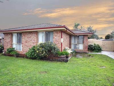 EXCELLENT INVESTMENT - SUPERB PRESENTATION Picture EXCELLENT INVESTMENT - SUPERB PRESENTATION Picture