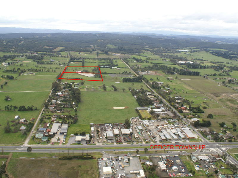 LAND BANKING OPPORTUNITY - TWO 4.047 (10 ACRE) PARCELS Picture 1