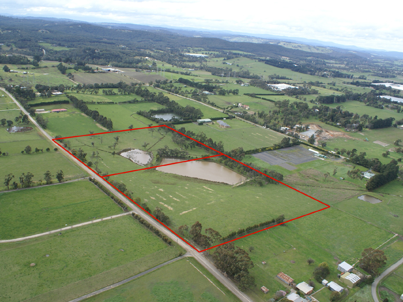 LAND BANKING OPPORTUNITY - TWO 4.047HA (10 ACRE) PARCELS Picture 2