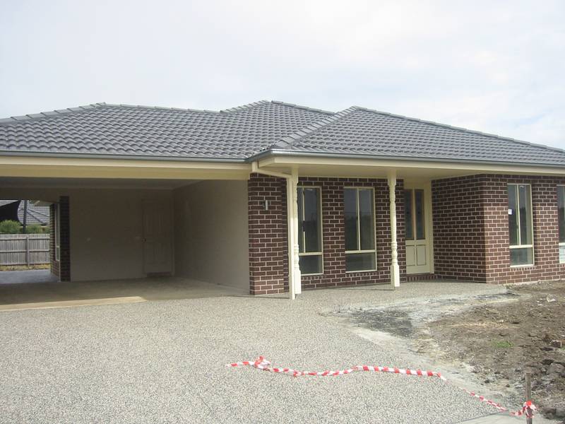 YOUNG AND LOVELY Picture 1