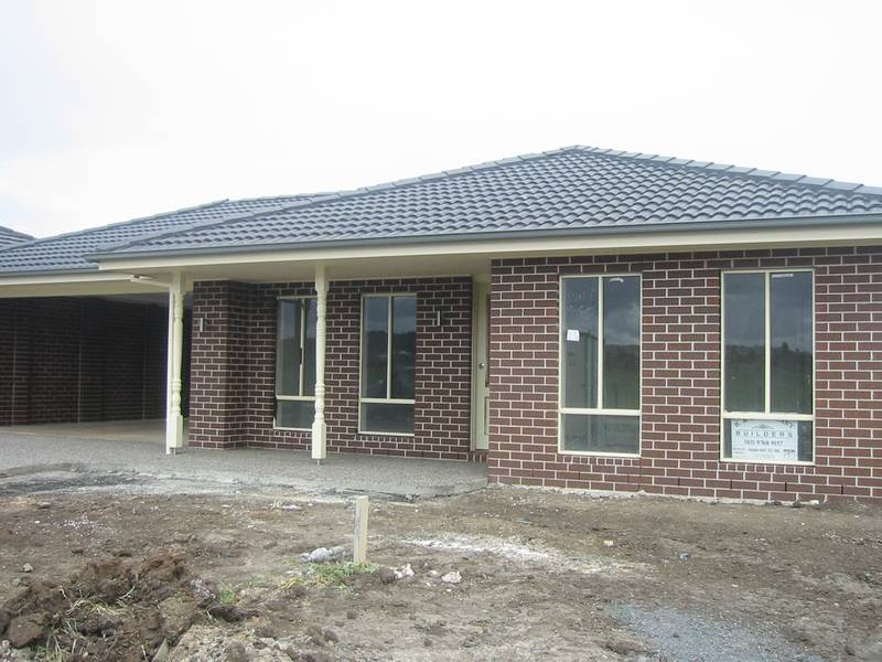 YOUNG AND LOVELY Picture 2