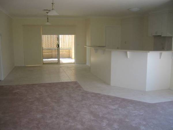 DONT BE FOOLED - HOUSE SIZED TOWNHOUSE Picture DONT BE FOOLED - HOUSE SIZED TOWNHOUSE Picture