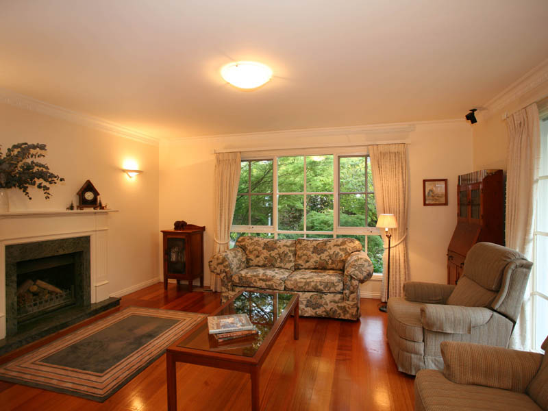 BEYOND PRESTIGE - POSITION - PROFILE - PERSONALITY Picture 2