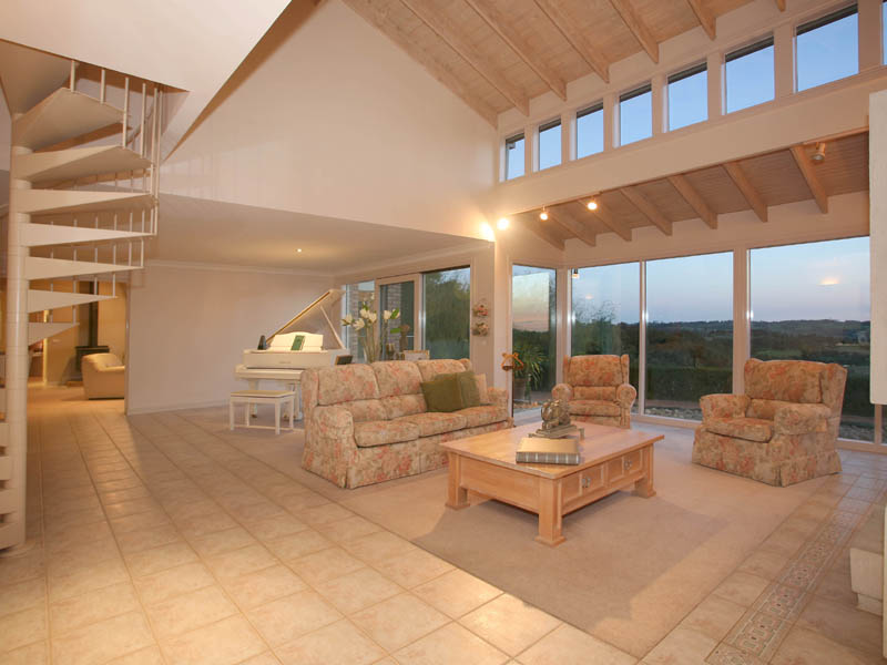 SENSATIONAL VIEWS, 2.5 ACRES, LUXURY HOME + STUDIO/GUEST HOUSE Picture SENSATIONAL VIEWS, 2.5 ACRES, LUXURY HOME + STUDIO/GUEST HOUSE Picture