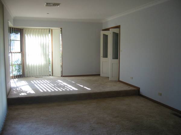 WHAT A RIPPER Picture 3