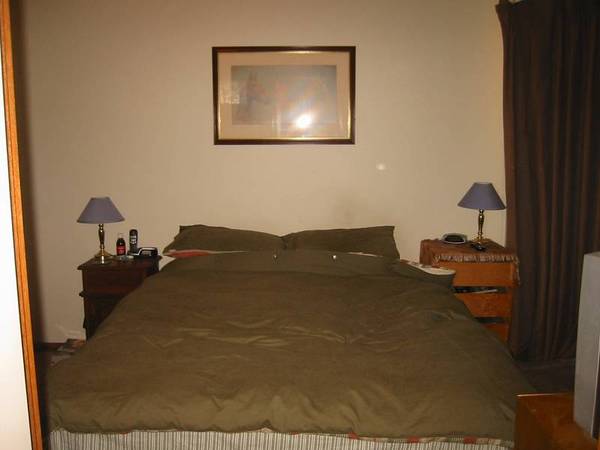 SEPARATE FAMILY ROOM, FRESH PAINT, NEW CARPET Picture SEPARATE FAMILY ROOM, FRESH PAINT, NEW CARPET Picture