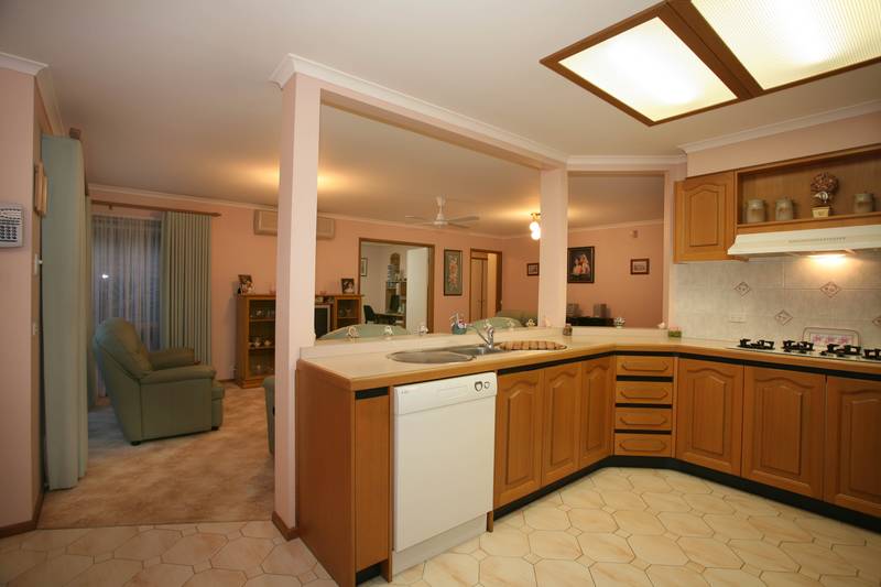 Prime Old Berwick Fringe Location Picture 3