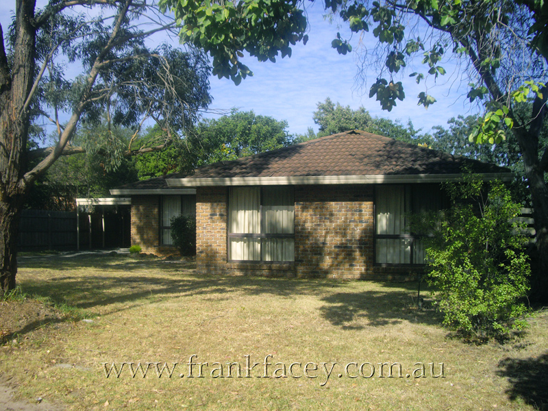 THREE BEDROOM HOME RIGHT ON BUDGET Picture 1