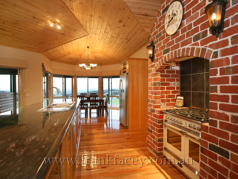 JINDY PARK & RIPPLEBROOK COTTAGES Picture 3