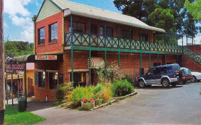 MODERN FULLY RENOVATED UNIT - JUST REDUCED Picture