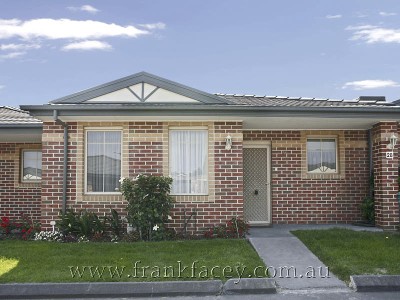 2 BEDROOM RETIREMENT UNIT Picture 2 BEDROOM RETIREMENT UNIT Picture