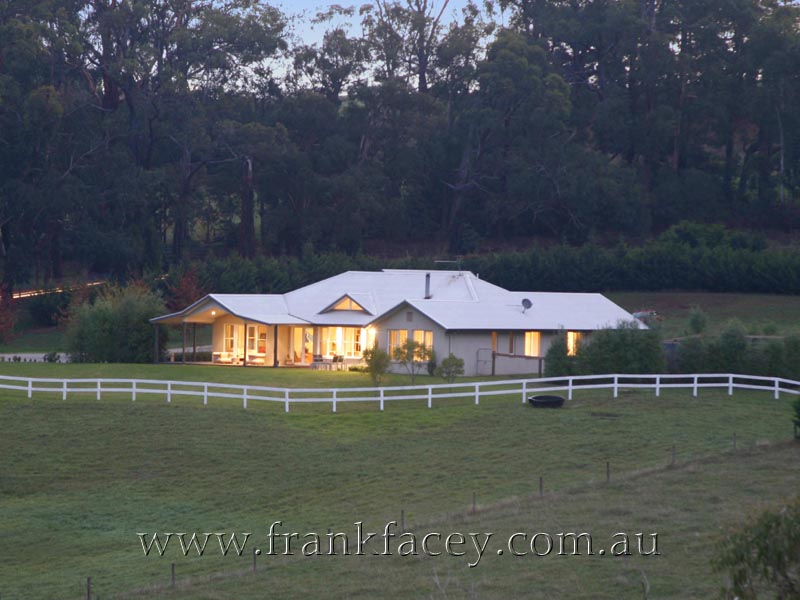 A UNIQUELY PEACEFUL AND PRIVATE FAMILY HAVEN ON 8 GLORIOUS ACRES Picture 1
