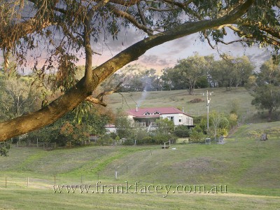 AN IDYLLIC LIFESTYLE RETREAT DOWN A PRETTY COUNTRY LANE Picture