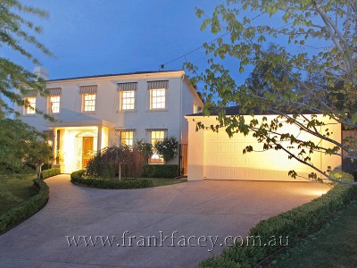 IN A CLASS OF IT'S OWN - 1/4 ACRE - SUPERIOR LOCATION Picture IN A CLASS OF IT'S OWN - 1/4 ACRE - SUPERIOR LOCATION Picture