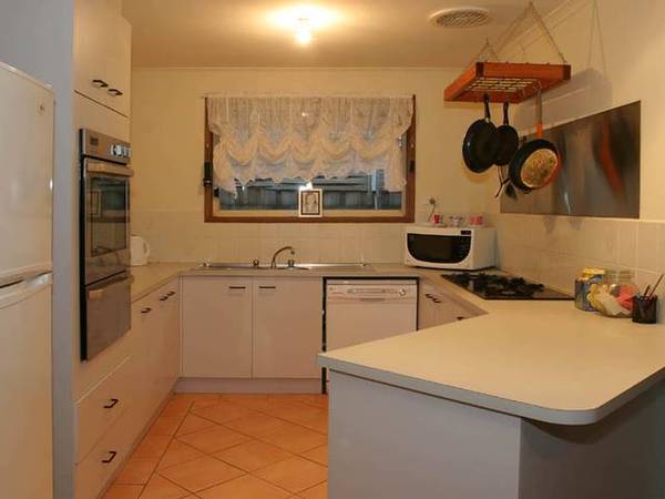 PERFECT INVESTMENT OR PERFECT STARTER Picture 2