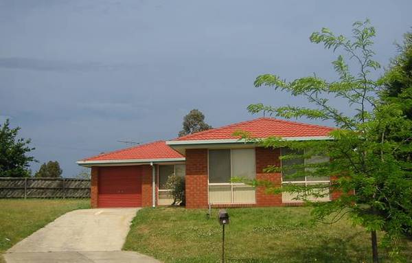 NEAT AND AFFORDABLE Picture 1