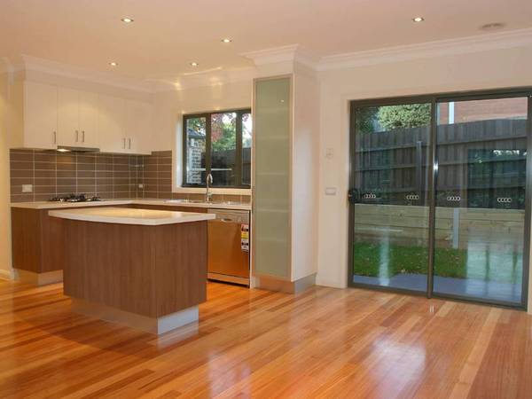 PREMIUM QUALITY TOWNHOUSES IN PRUME 