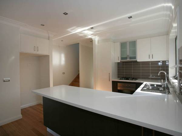 PREMIUM QUALITY TOWNHOUSES IN PRUME 