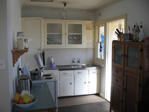 THE PRICE IS NOT A MISTAKE Picture 3