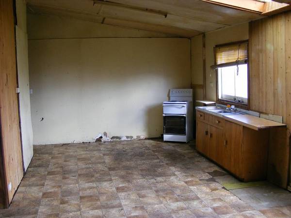 INTENSIVE CARE NEEDED Picture 3