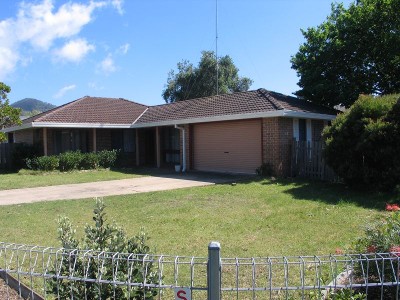 River Side Bargain Picture